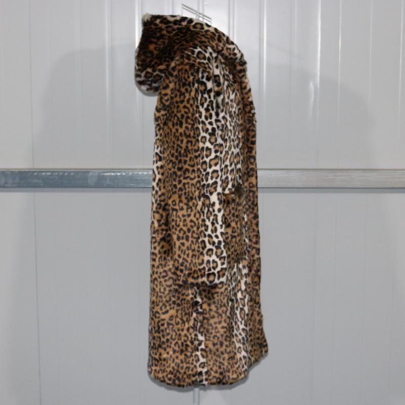 Leopard print imitation fur coat women's new winter long hooded mink coat women's thickened plush coat to keep warm