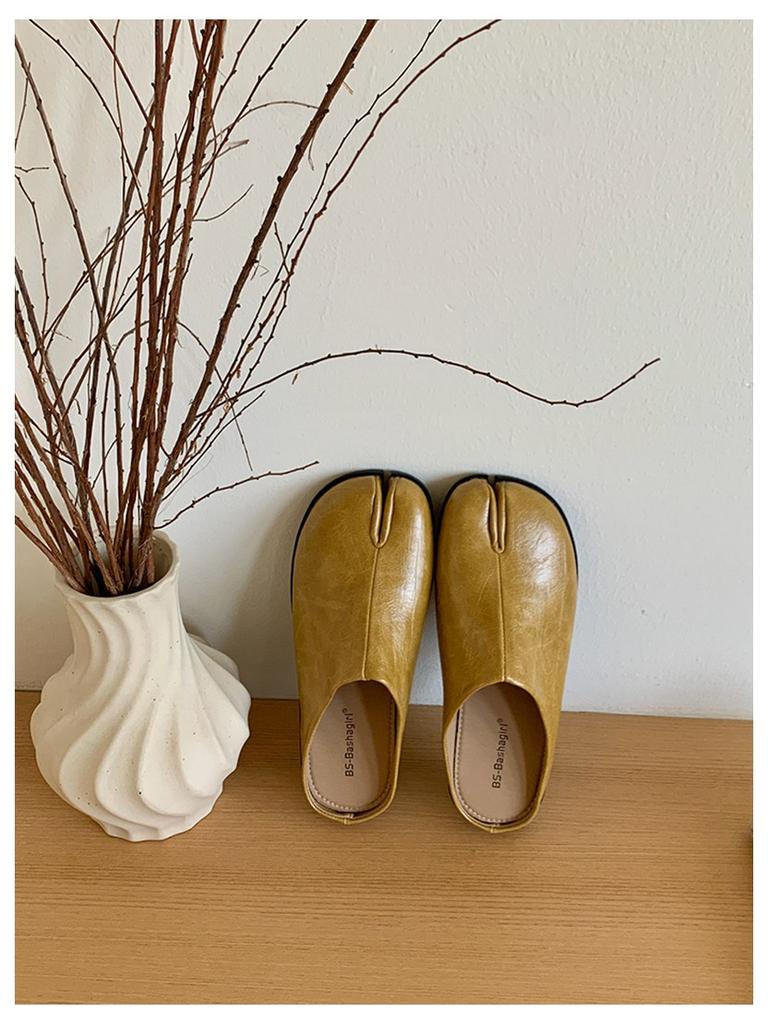 Novelty Split Toe Shoes Women Ninja Tabi Slippers Casual Slides Comfy Mules Female Clog Sandals Pettitoes Flip Flops Brand Mujer