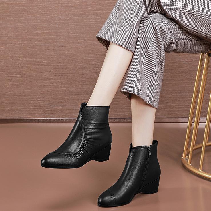 

Короткие сапоги с мягкой подошвой и боковой молнией, детские весенне-осенние сапоги для мам из бархата на среднем каблуке с круглым носком 40