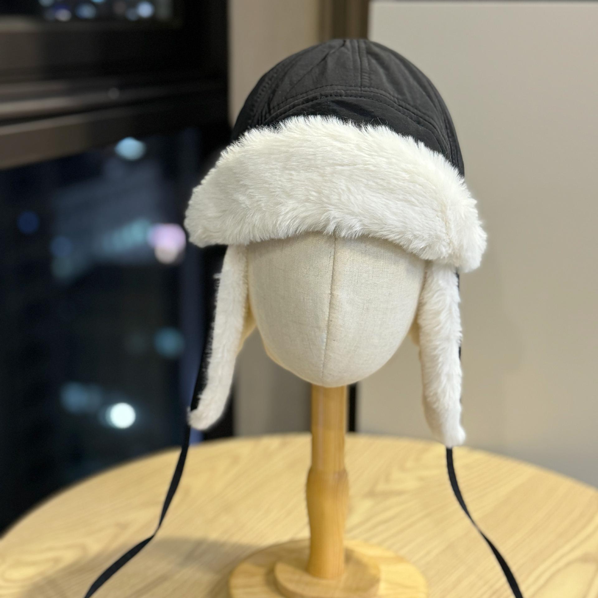 

New Winter Thickened Plush Warm Lei Feng Hat for Women, Outdoor Cycling Skiing Windproof Cold-Proof Ear Protection Aviator Hat Adult54-60Average Size