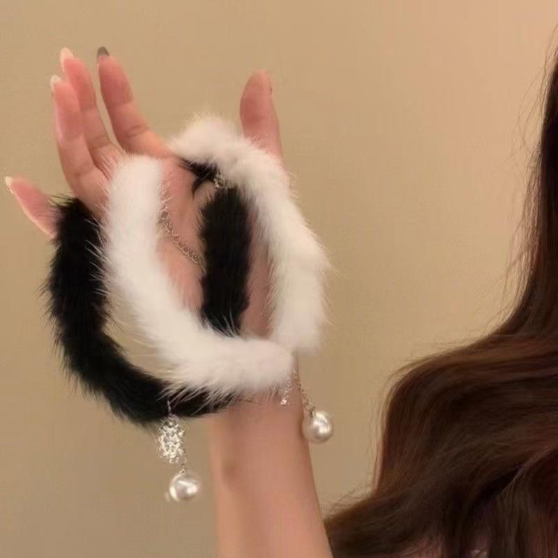 Soft Feather Snowflake Pearls Chokers Necklace Clavicle Chain Collarbone Chokers Party Club Fashion Jewelry