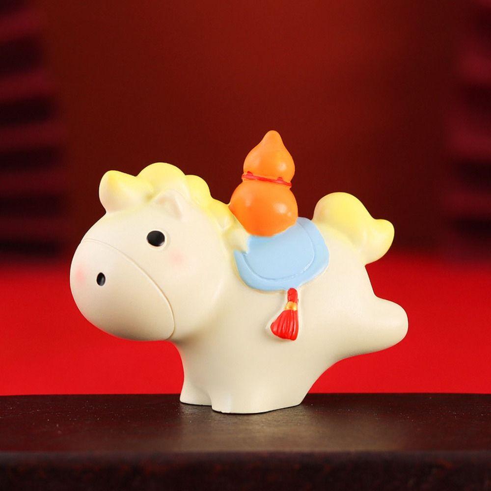 Resin New Year Mascot Miniature Chinese Style Zodiac Ornaments Gift Horse Figurine  Car Decoration