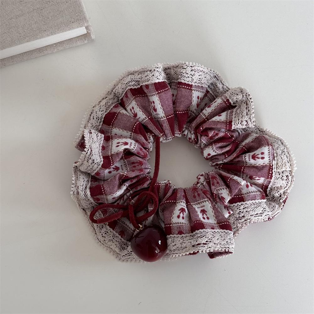 

Набор резинок для волос и шарфа в корейском стиле «Вишневая мельница» - Дизайн «Красная клетка», Весна 2025.