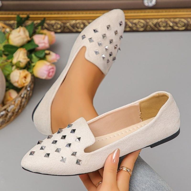 Damskie buty wizytowe w dużych rozmiarach Jesień Nowe Szpiczasty nosek Średni dekolt Metalowa klamra Miękka podeszwa Antypoślizgowe Niskie obcasy