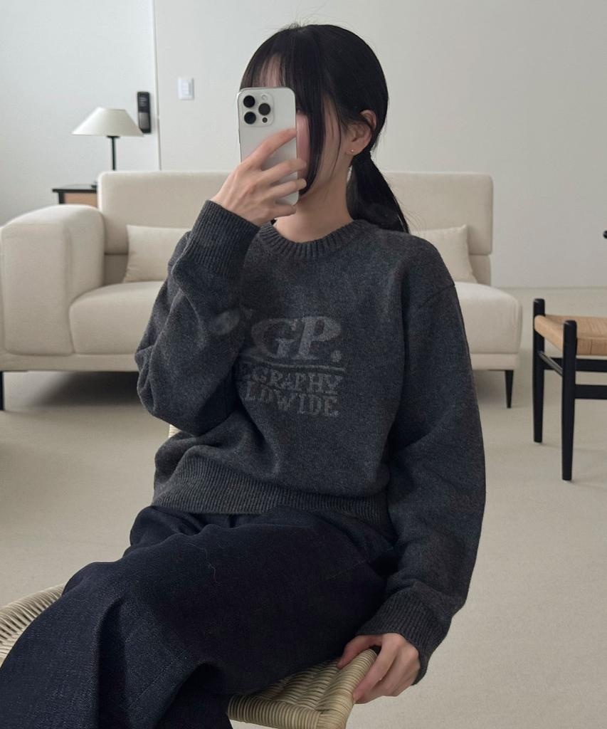 CGP (Women) Square Logo Knit_Charcoal