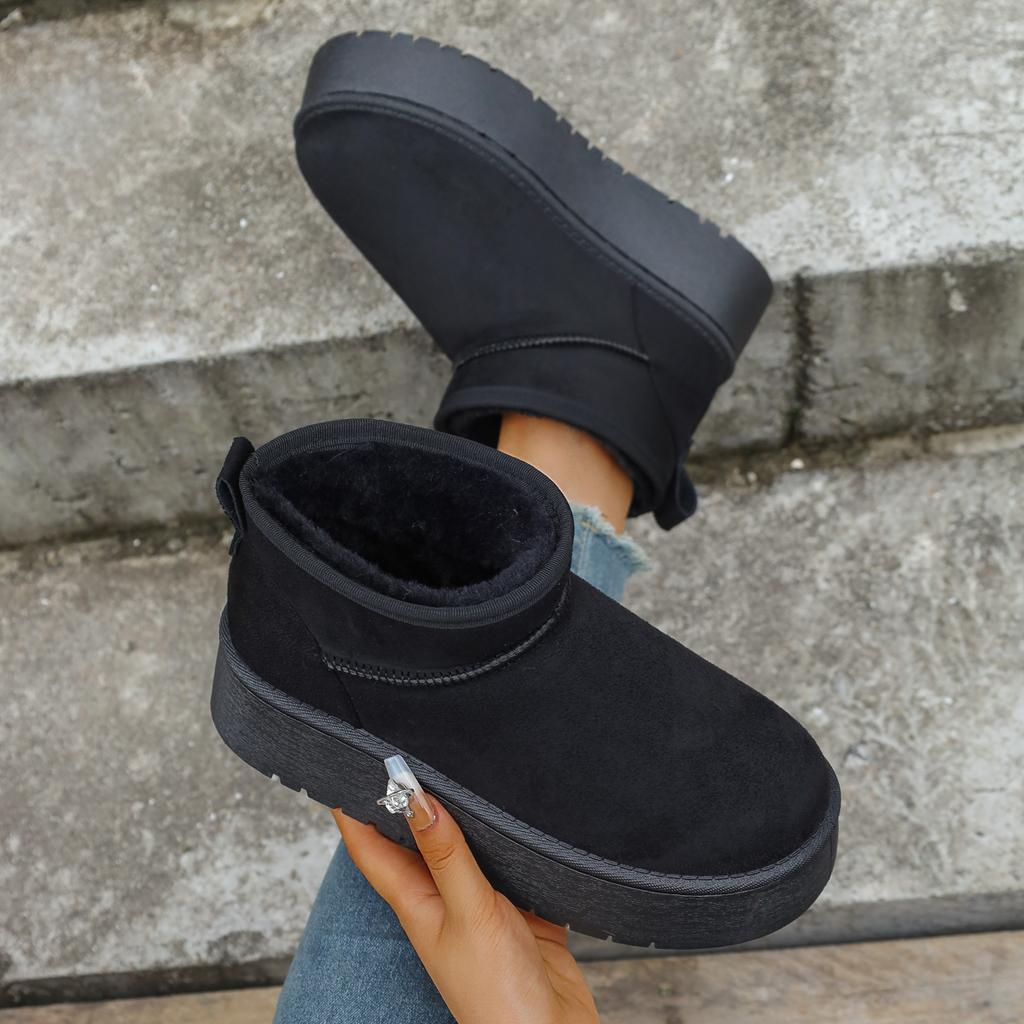 Fashion 2025 New Women Snow Boots Casual Slip-on Wool Warm Indoor Brand Elegant Winter Cashmere Warm Boots Fashion Flat Plus Size Shoes