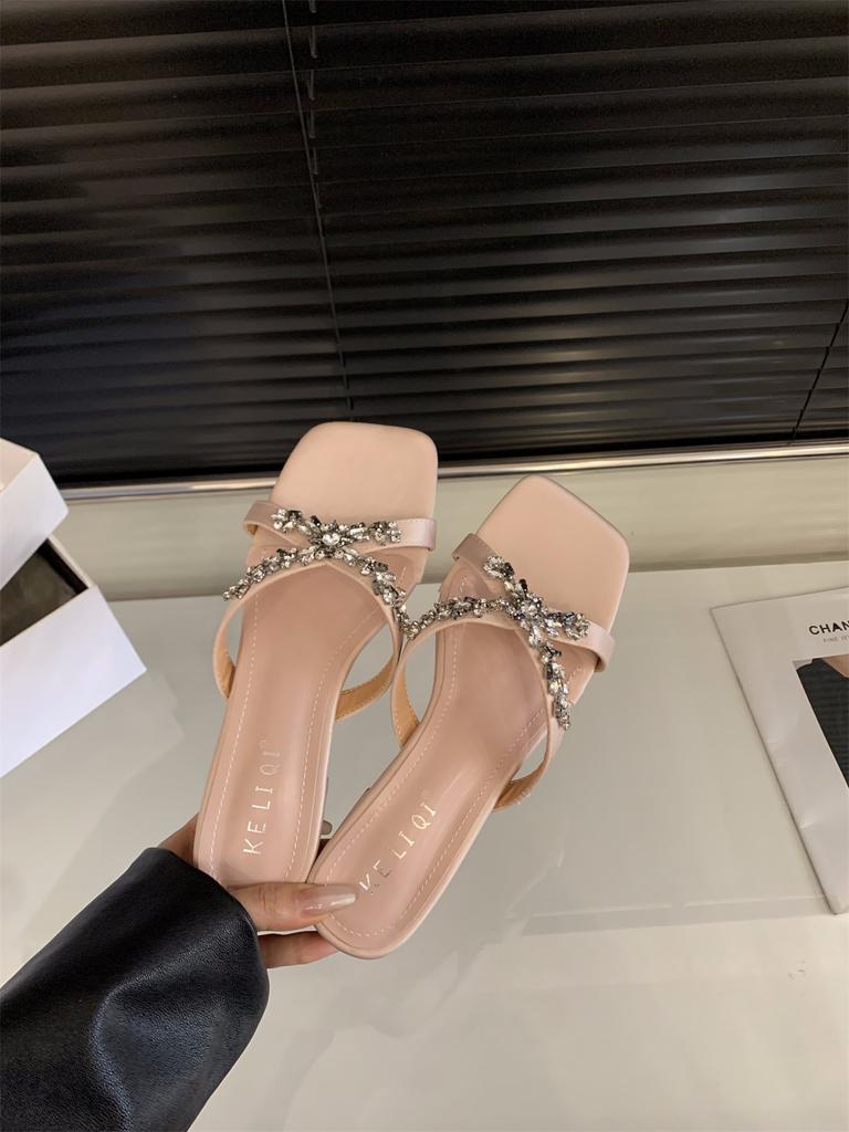 Fairy style silver cool slippers outer wear 2025 summer new middle heel square head French with skirt sandals women's shoes