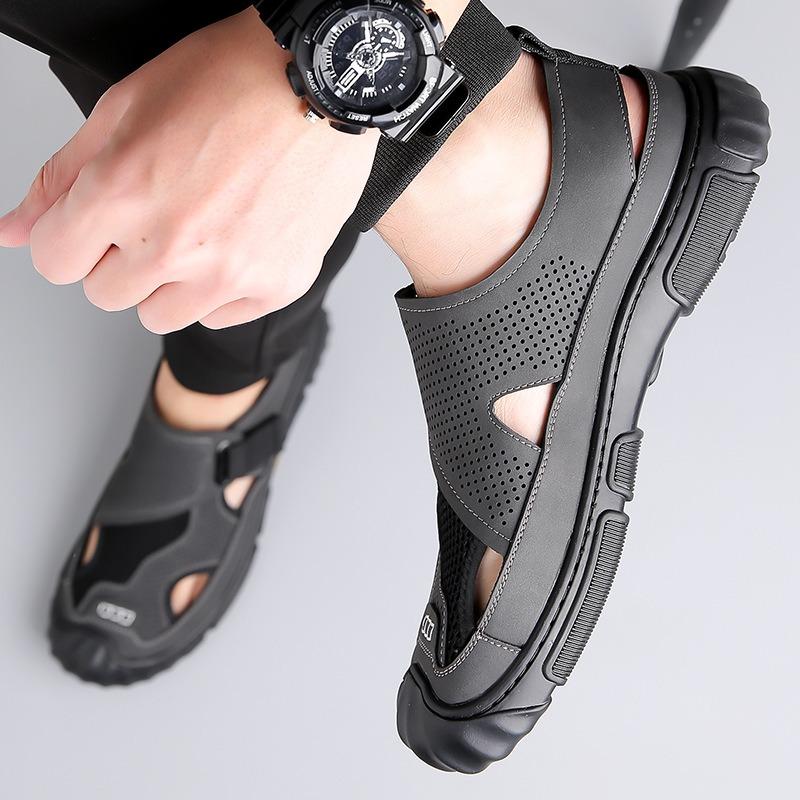 Fashion Summer Fashion New Soft Leather Platform Men's Sandals Designer Casual Beach Male Shoes Mesh Surface Soft Sole Male Sneakers
