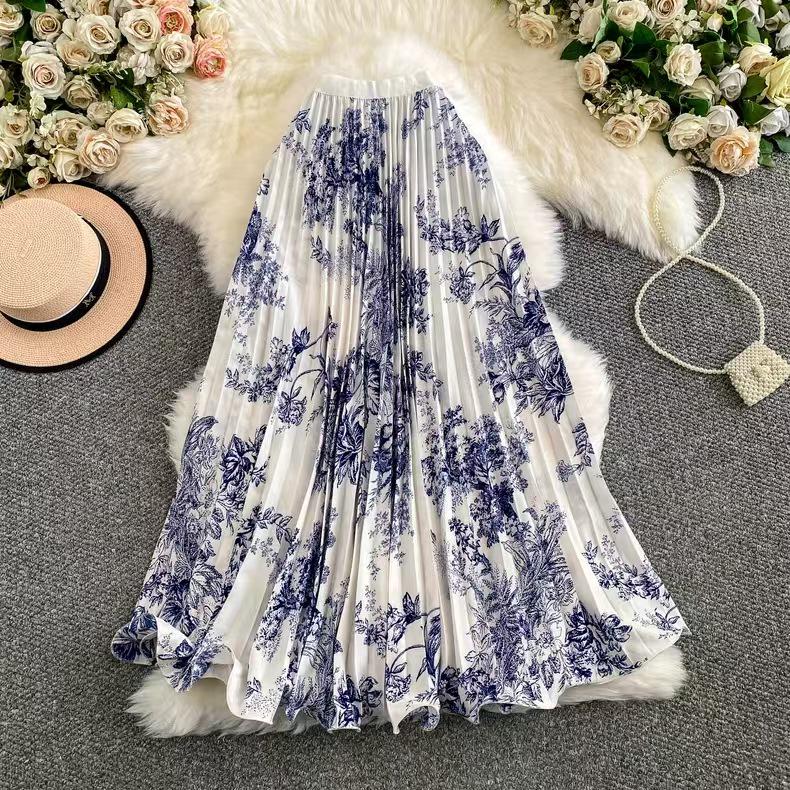 

Autumn Mid-Length Black & White Ink Wash Pleated A-Line Skirt One Size синий