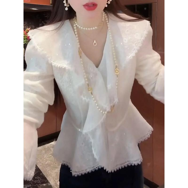 Lace Ruffle Bell Sleeve Women's New Autumn Design Fashionable Top