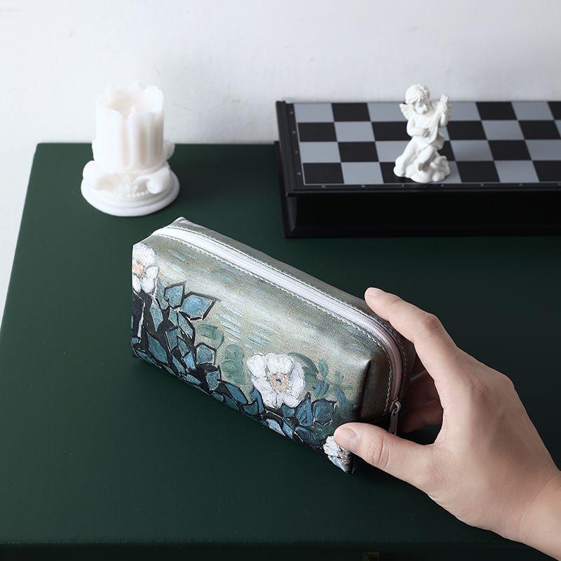 Original Retro Pencil Case High-end Oil Painting Pen Student Pencil Case High Aesthetic Value Niche Large Capacity
