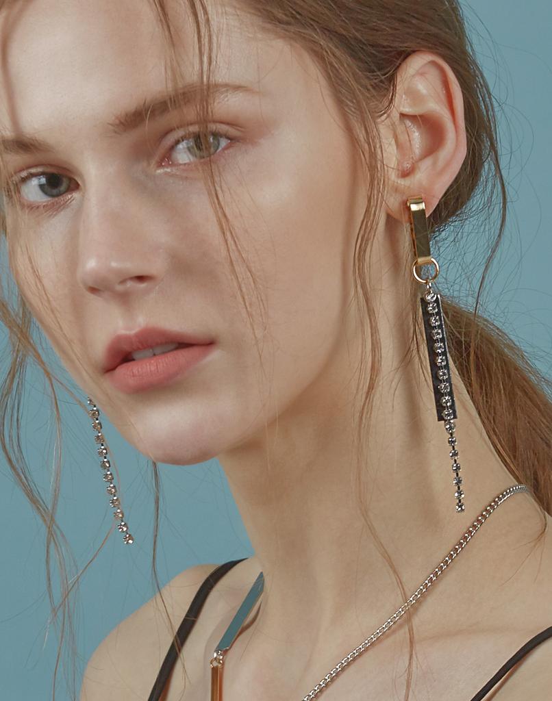 803Studio Crystal Bar Drop Earrings