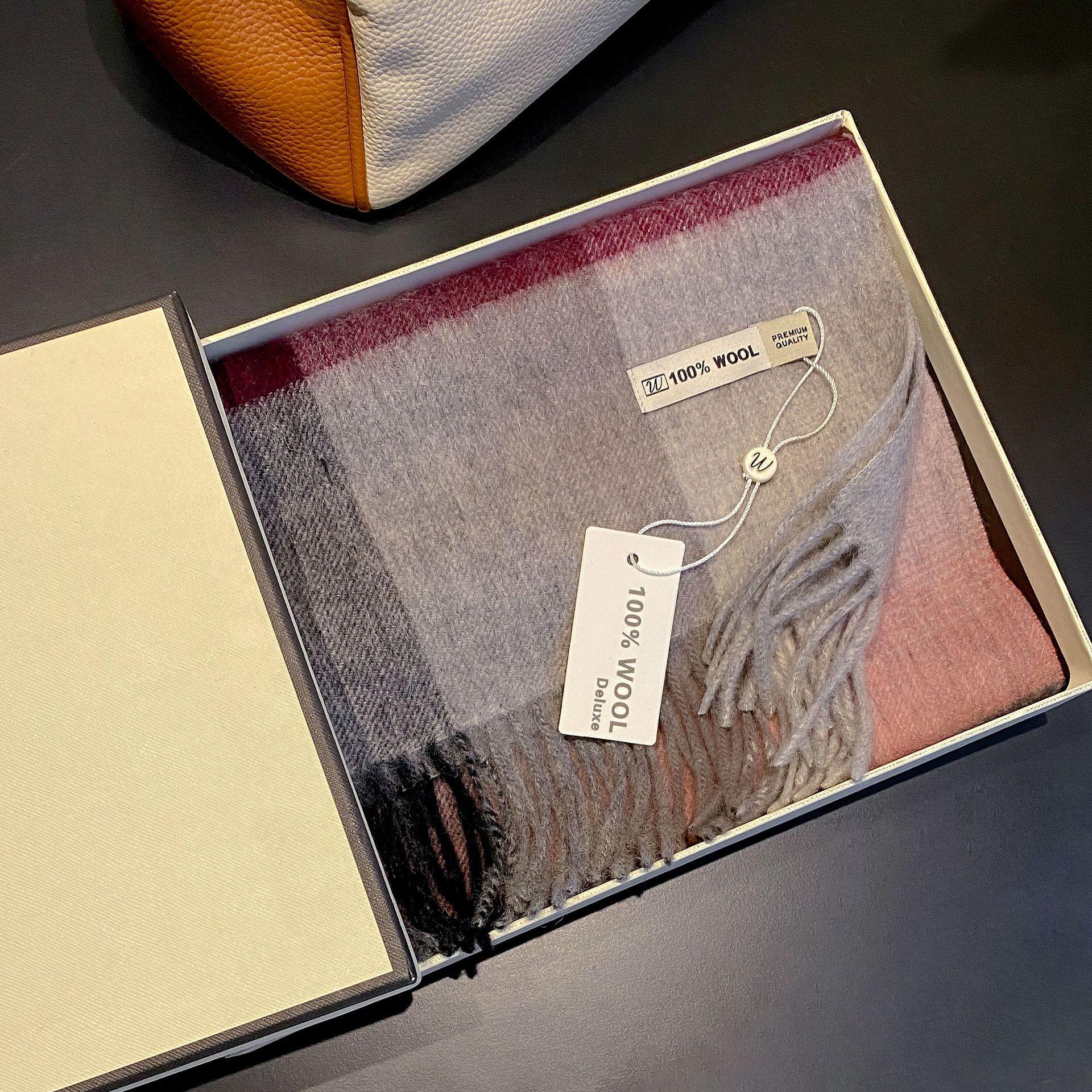 

Small wool checkerboard simple winter versatile warm scarf female scarf student style 180*30cm