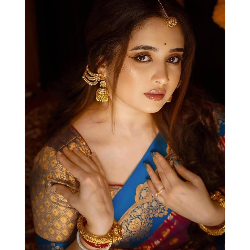 Premium Ethnic Collection - Soft Lychee Silk Saree