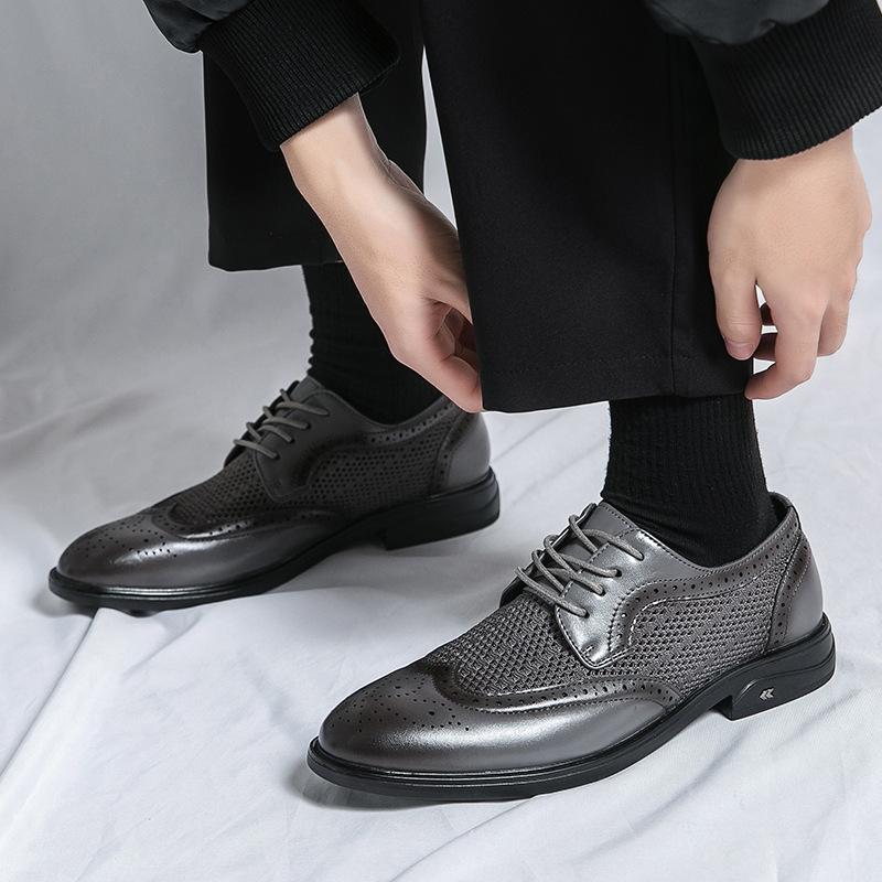 

2025 новая мужская обувь большой размер полая кожаная обувь мужская повседневная обувь на платформе круглый носок черная дышащая обувь мужская 46