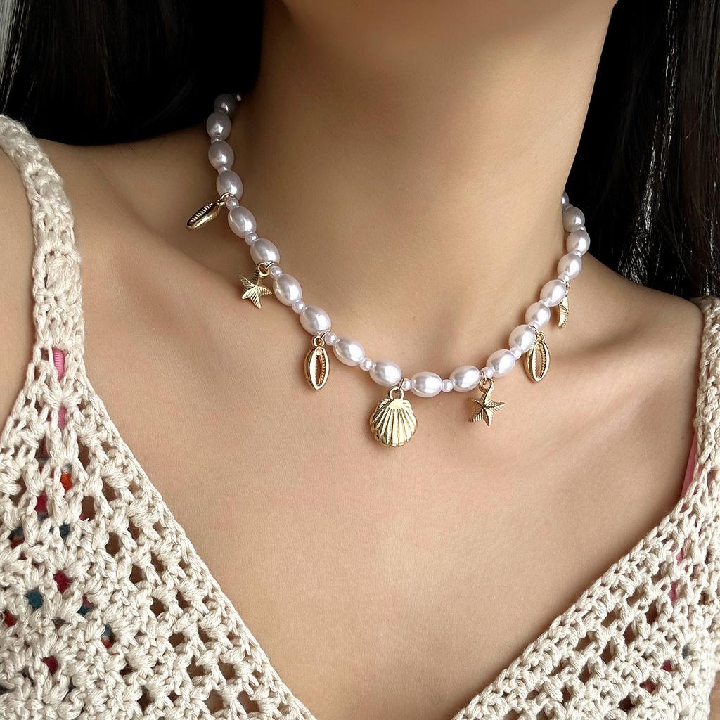 Trendy Elegant Imitation Pearl Metal Pendant Necklace for Women Ocean Shell Starfish Conch Choker Necklace Vacation Jewelry Gift