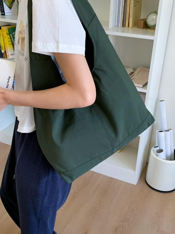 Nylon Bag With Double Shoulder Straps For Daily Casual Use