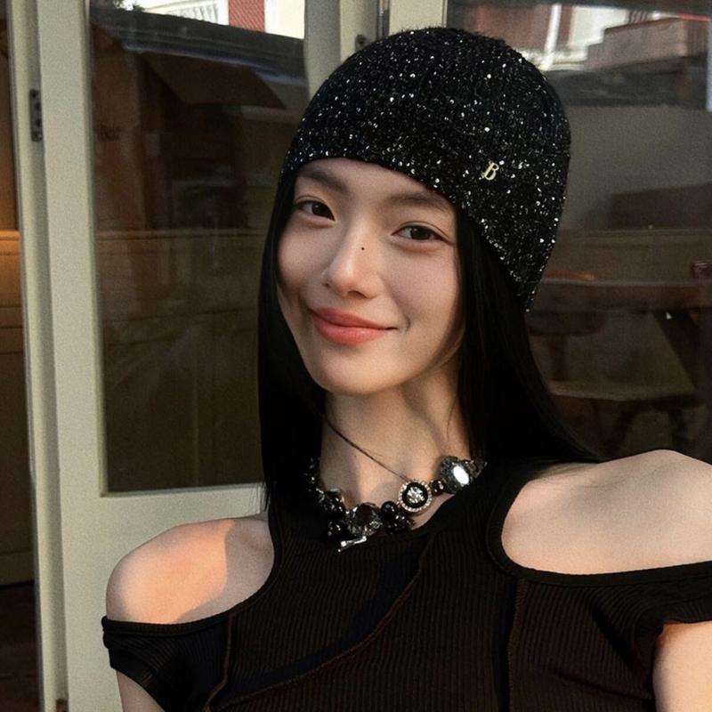Knitted Hat for Women Men Harajuku Sequined Hat Handmade Crochet Hat Cool Girls Boy Hiphop Hat Outdoor Activity Headwear