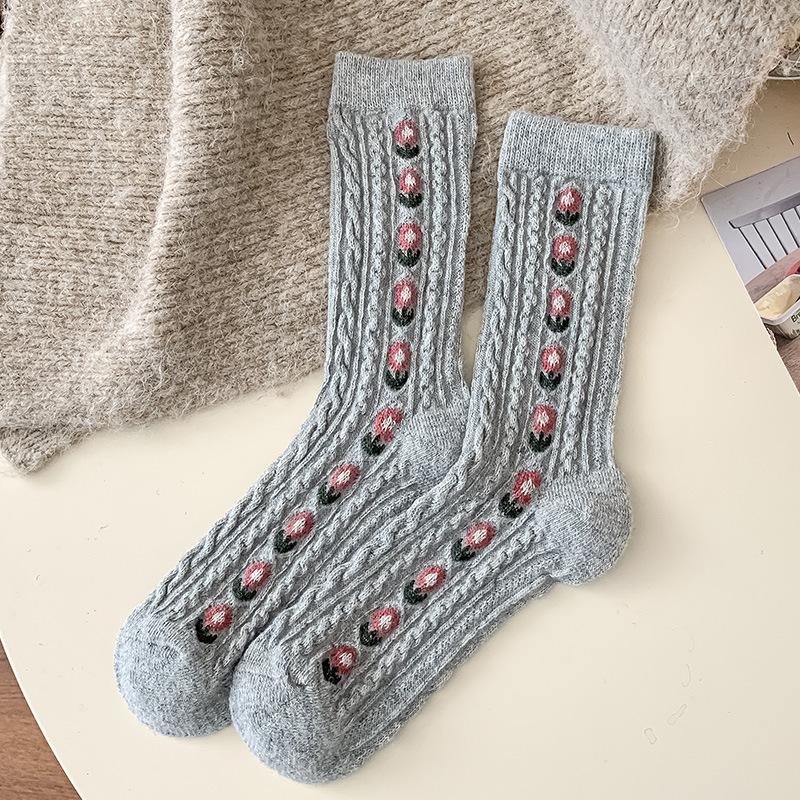 Korean Sweet Floral Wool Mid-Calf Socks Cable Knit Slouchy Socks Thermal Winter Warm Crew Socks Vintage Patterned Boot