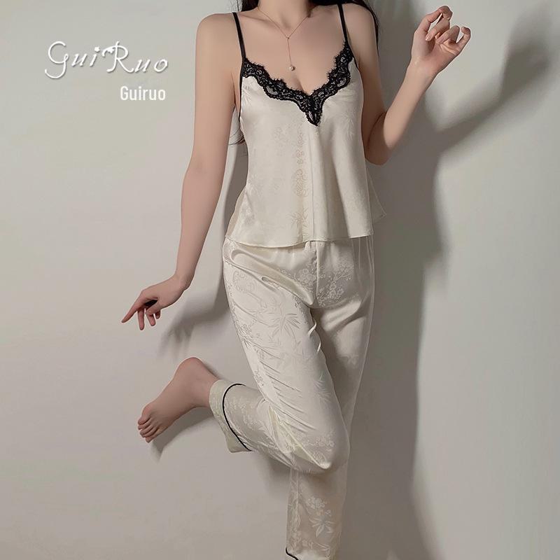 Guiruo Light Luxury Chinese Jacquard Satin Lingerie: Sexy Suspenders, Long Shorts, Outer Robe, Homewear 4-Piece Set.