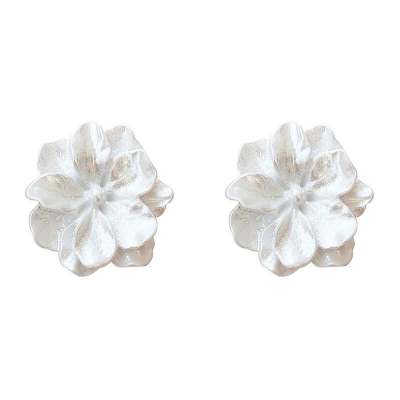 White Camellia Zhao Ruth Stud Earrings Super Fairy French Super Fairy Sweet and Gentle Stud Earrings Women's Exquisite Ear Jewelry