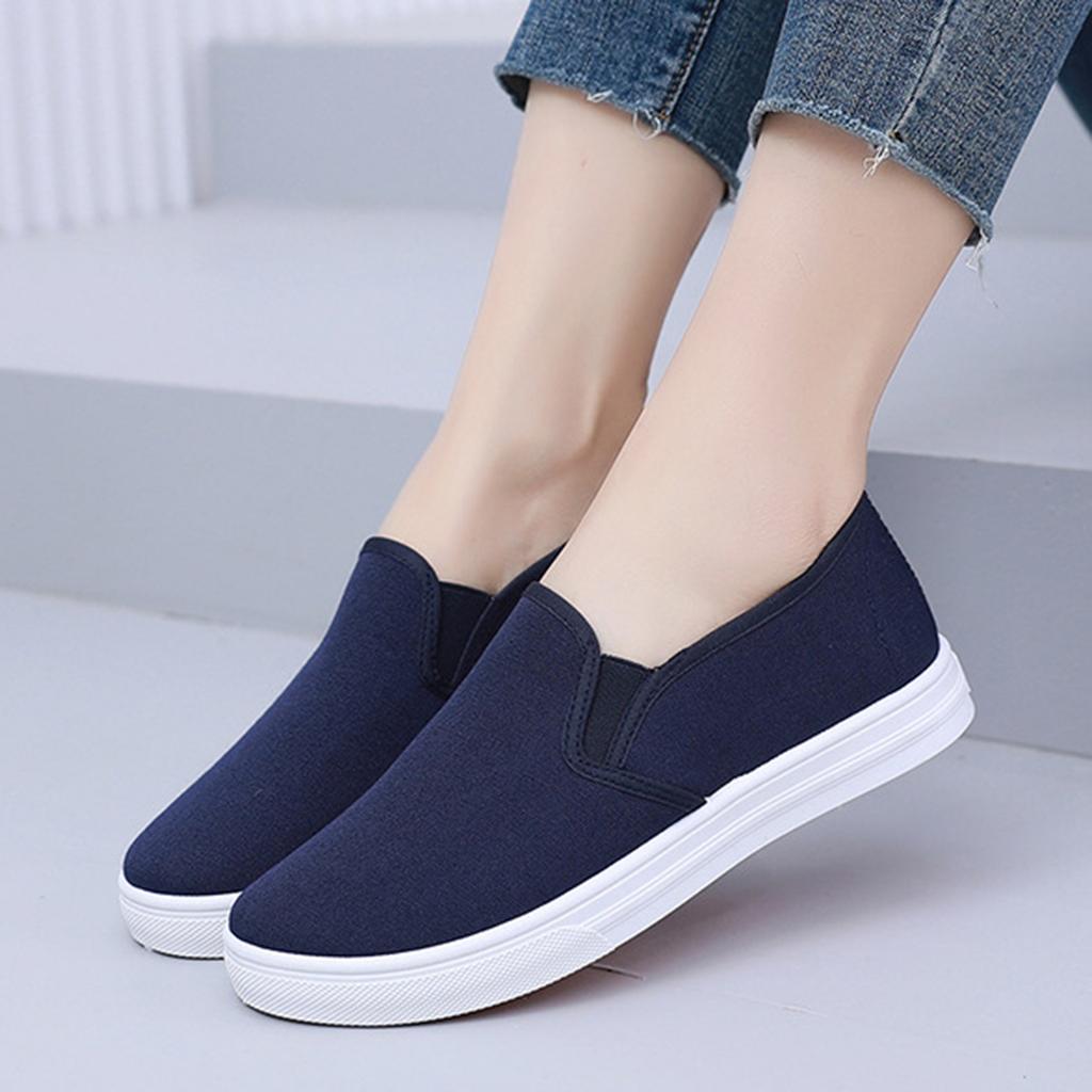 Unisex Canvas Slip On Shoes Anti Static Work Shoes Lightweight Nursing Shoes Breathable Comfortable Footwear for Daily Use