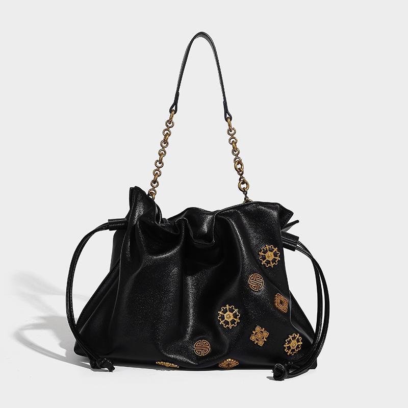 

Модный трендовый значок мягкая сумка 2025 новая оригинальная сумка-ведро большой вместимости модная персонализированная наплечная сумка-мессенджер чёрный