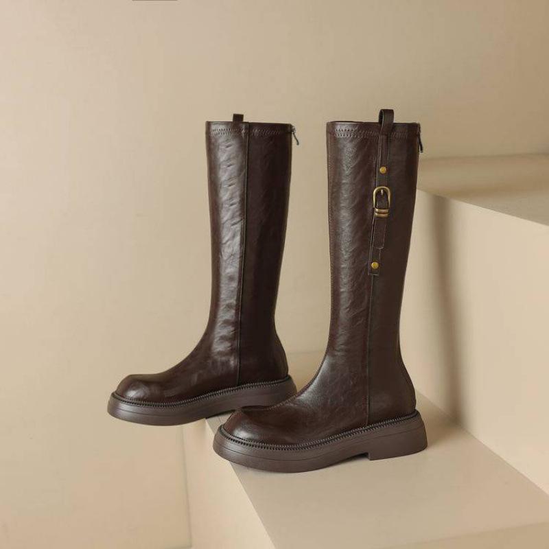 Korean version of the new round-headed high boots, thick-soled large-size women's boots, non-slip medium-heeled leather boots, square and autumn and