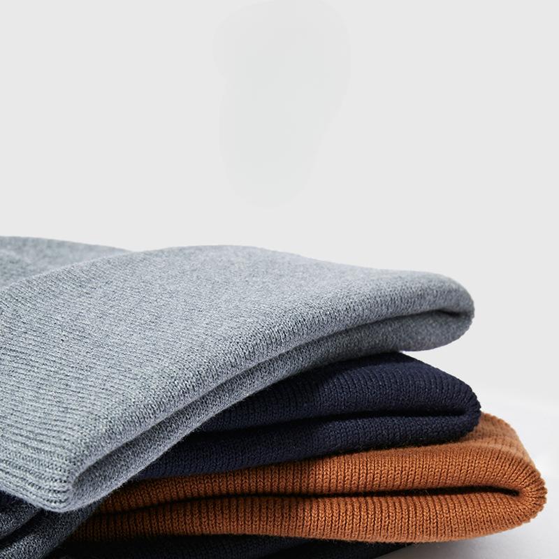 Autumn and winter knitted hats are not easy to pill, simple black men's large head circumference fashionable cold hats warm cotton woolen hats for