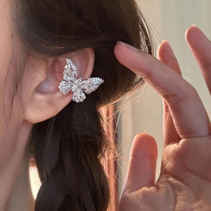 Exquisite Zircon Butterfly Ear Clip - Elegant, No Piercing, High-End Feel Jewelry for Women