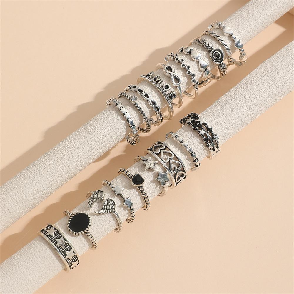 Europäisches und Amerikanisches Retro Altes Ring-Set, Punk Liebe 8-Zeichen Stern Rosenring 19-teiliges Set