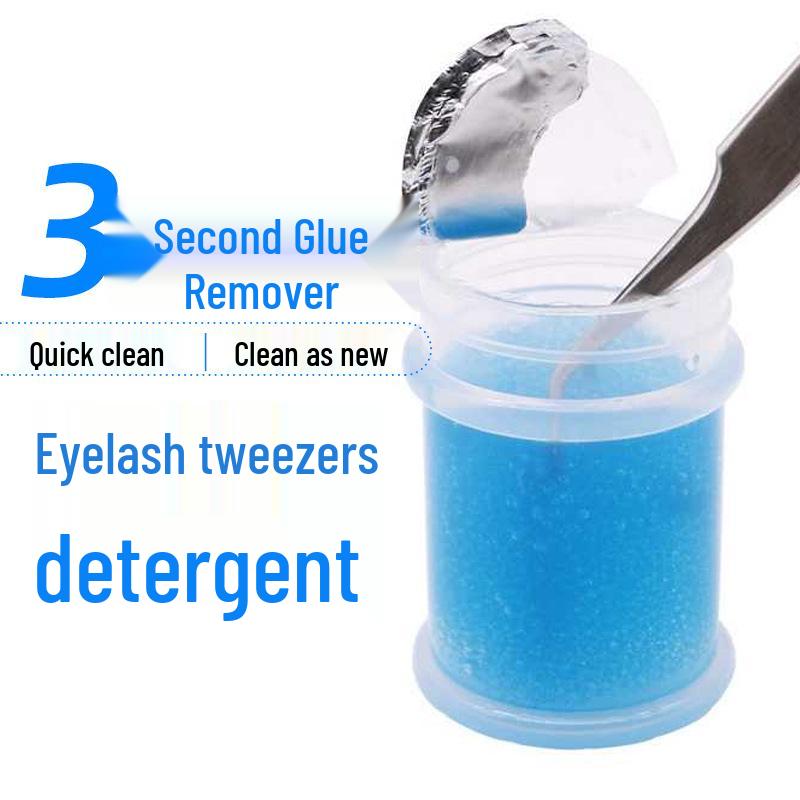 

Eyelash Extension Removal Kit: Tweezers, Debonding Liquid, and Cleaning Tools.