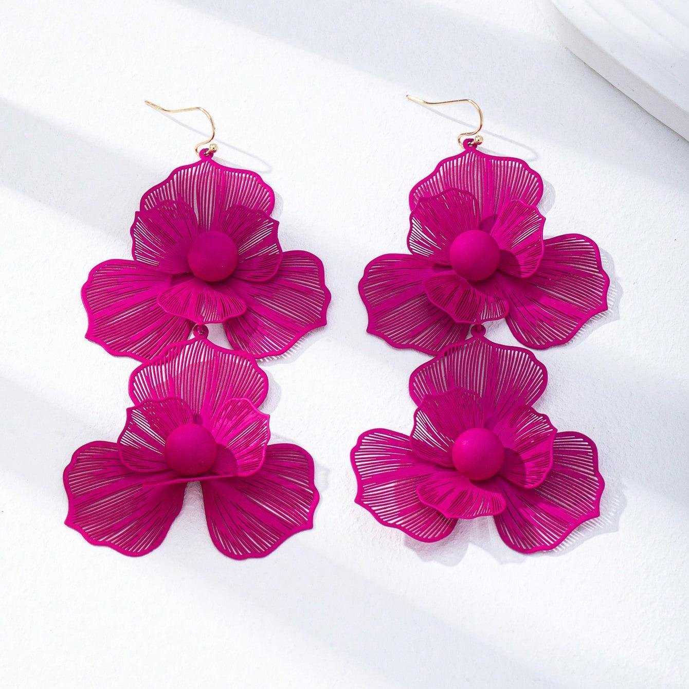 1 пара серег-подвесок в форме цветка, подходит для повседневного ношения женщинами