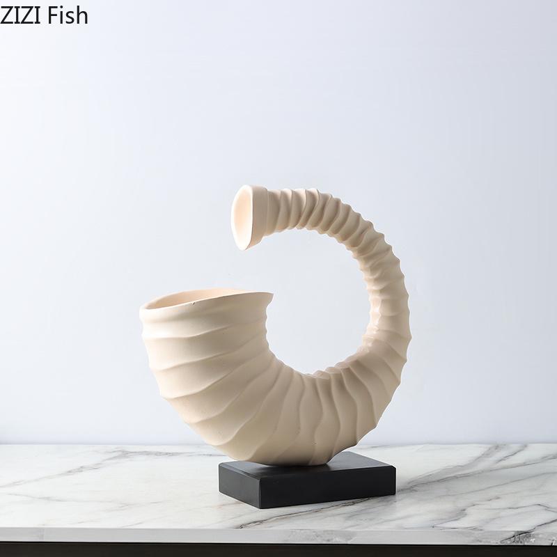 Creative Conch Handicrafts Sculpture Desk Decoration Ornaments Beige Conch Resin Abstract Artwork Statue Room Aesthetic Decor