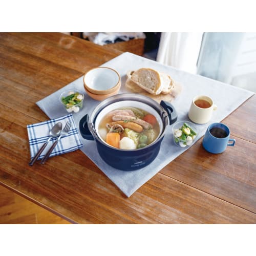 Thermos Vacuum Insulation Cooker Shuttle Chef 2.8L (For 3 to 5 people) Navy Cera Protect Coat KBJ-3002 NYY