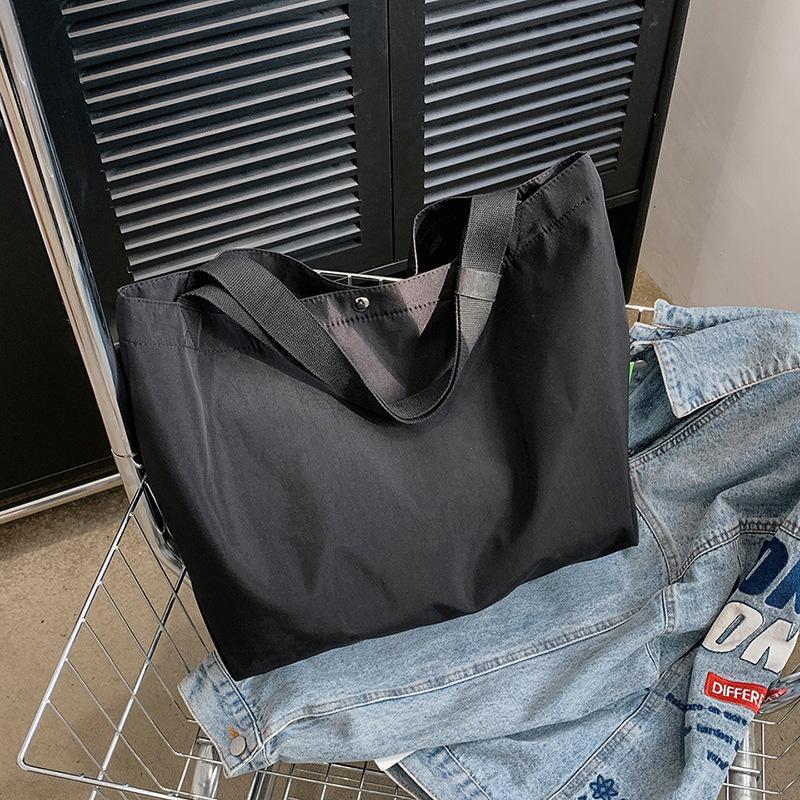 Lazy Wind Canvas Bag Women's 2025 Summer New Casual Versatile Large-capacity Student Commuting Shoulder Handbag