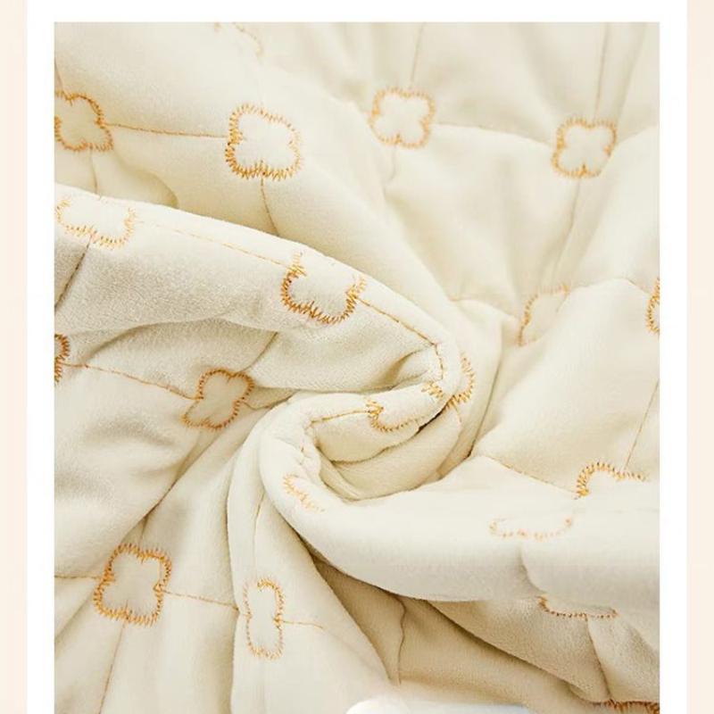 French Pleated Edge Short Plush Sofa Cushion Seasonal Universal Plush Solid Color Sofa Cover Winter Anti Slip Wear-resistant L-shaped Sofa Towel