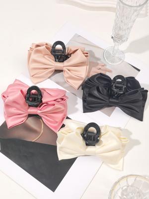 Fashion Satin Large Bow Hair Claw Clip for Women Korean Version Of Solid Color Butterfly Hair Barrettes Accessories Headwear