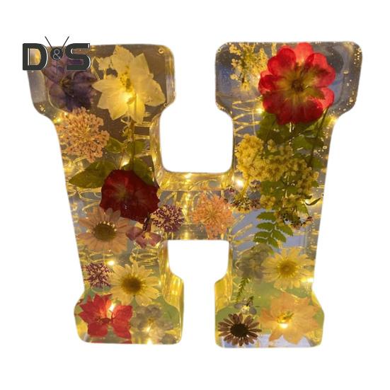 

Цветочный смоляной ночник, прессованные цветы ручной работы в смоляных буквах, лампа, настольный декор, светящиеся цветочные буквы, подарок для мамы, жены H