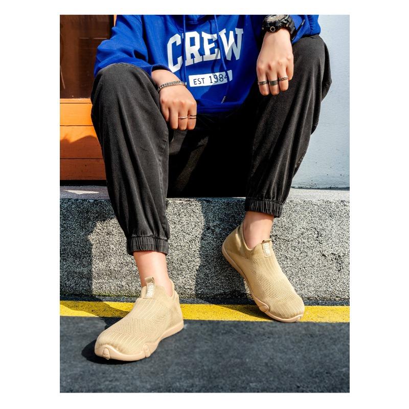 New Spring Men's Breathable Flyknit Mesh Casual Shoes, Trendy Slip-On Student Sneakers