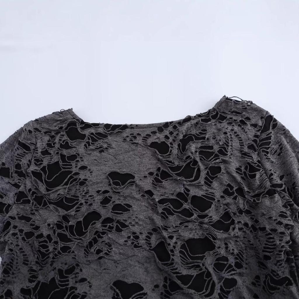 2024 Winter Women's Retro Ripped Long Sleeve Crew Neck Top - European & American Style
