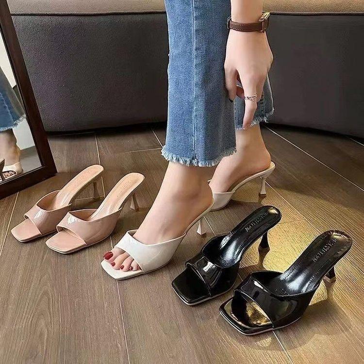 Square head open-toed high-heeled cool slippers women's 2025 summer new fine-heeled waterproof table outer wear temperament versatile one-word drag