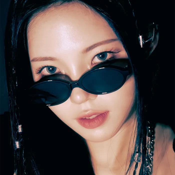 MIU C1 BLACK