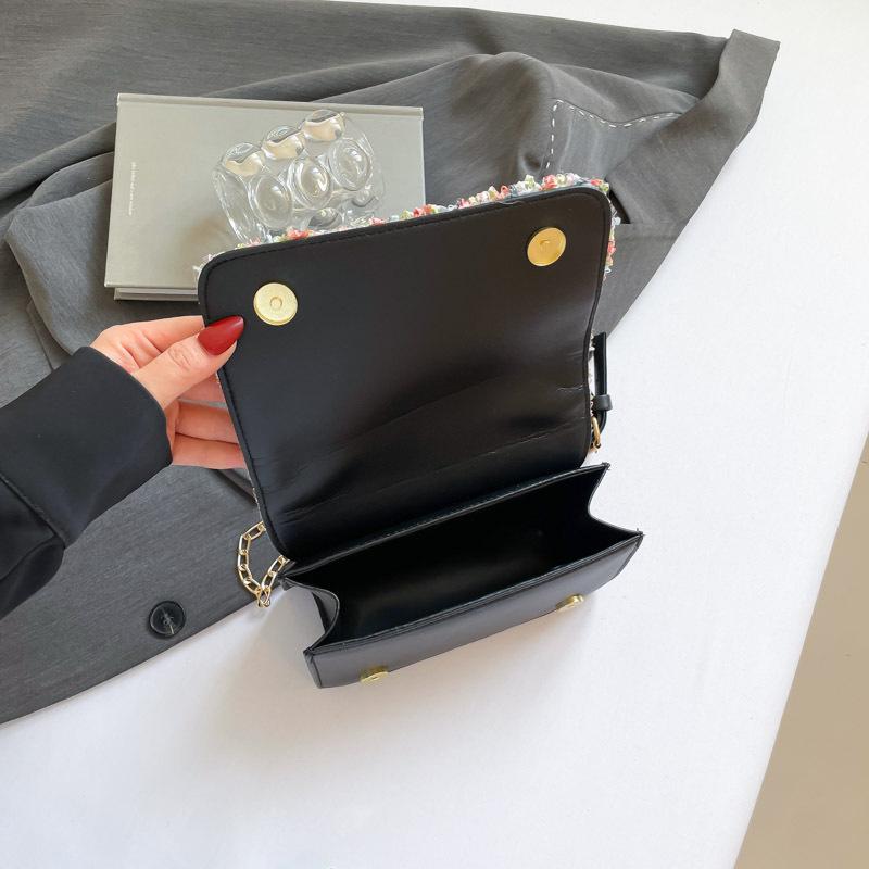 Korean Style Lace Crossbody Chain Bag for Women - Fashionable and Trendy Small Handbag