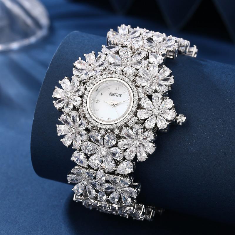 Wedding Language Original Niche Design Exquisite Full of Zircon Gypsy Temperament Watch Female Simple European and American Style one size