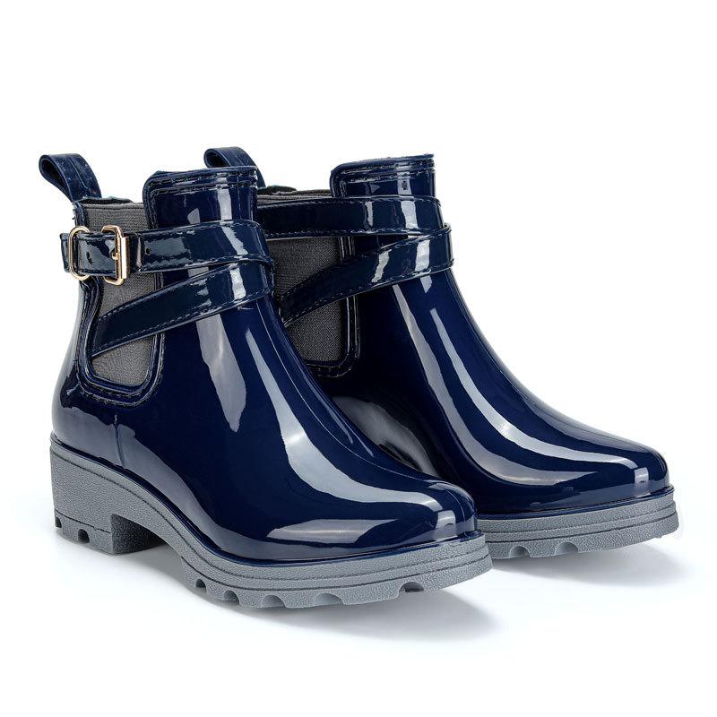 Four Seasons Rain Shoes Women's Chelsea Rain Boots Short Non-slip Water Shoes Fashion Martin Boots Low Heel Casual Adult Rain Boots