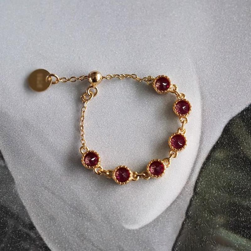 

Design Unique Chic Ruby Adjustable Ring For Women Stylish Everyday Accessory Wear