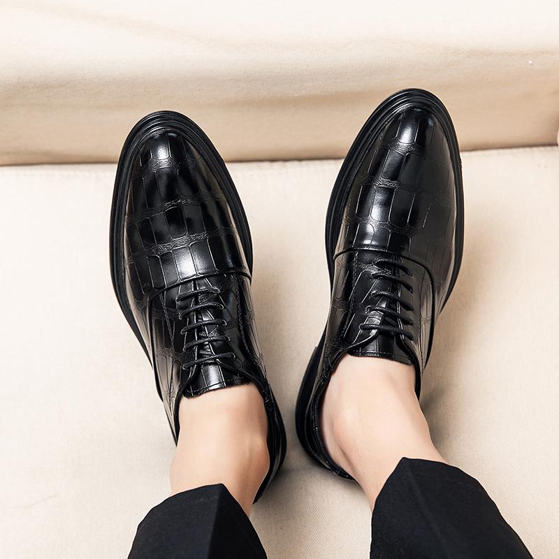 Korean Version Men Trends Oxford Shoes Wedding Dress Footwear Genuine Leather Men Formal Shoes New Design Business Driving Shoes