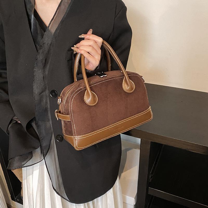 Frosted Bag Women's Large-capacity New Versatile Retro Messenger Bag Niche Fashion Commuter Pillow Bag