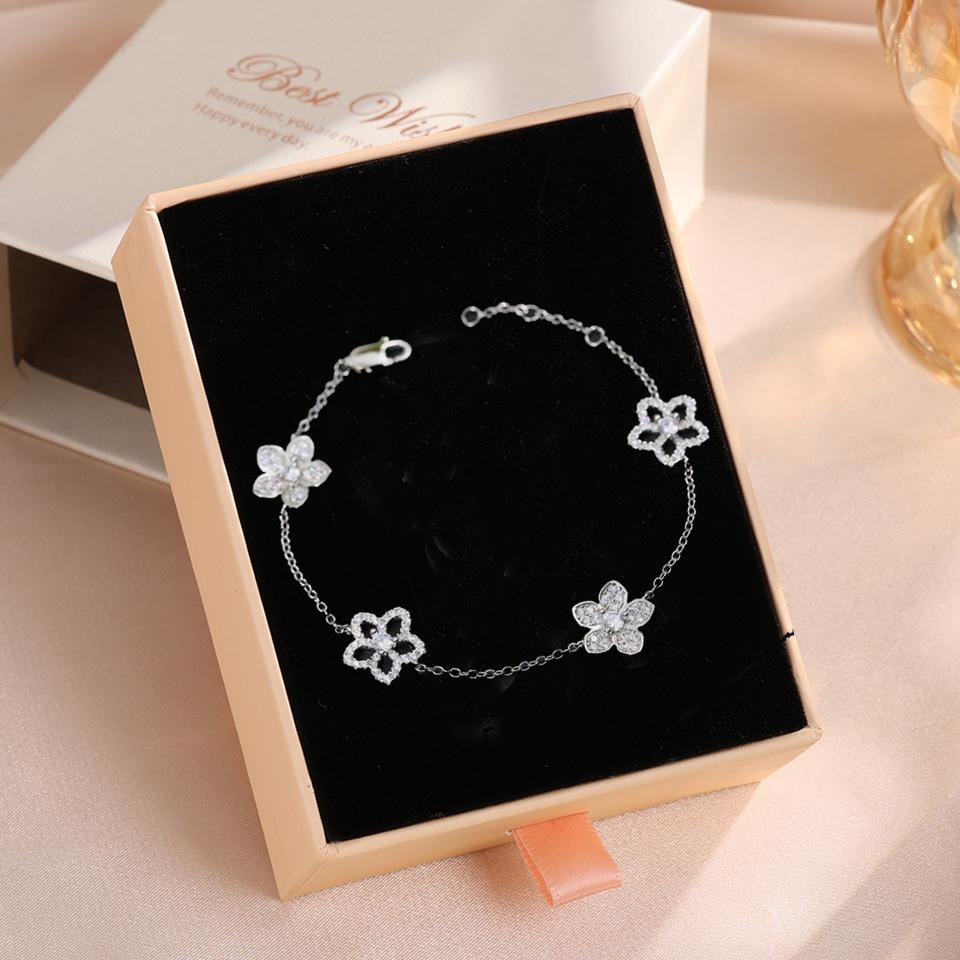 ZAKOL Exquisite Sliver Color Butterfly Flowers Charm Bracelet for Women Luxury Shiny Zircon Camellia Zircon Gift With Box